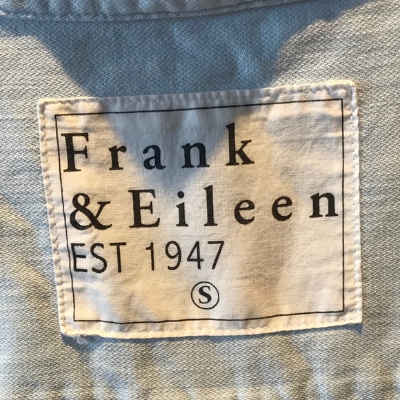 FRANK & EILEEN FIONA WOVEN BUTTON UP TATTERED WASH DENIM - Picture 9 of 10